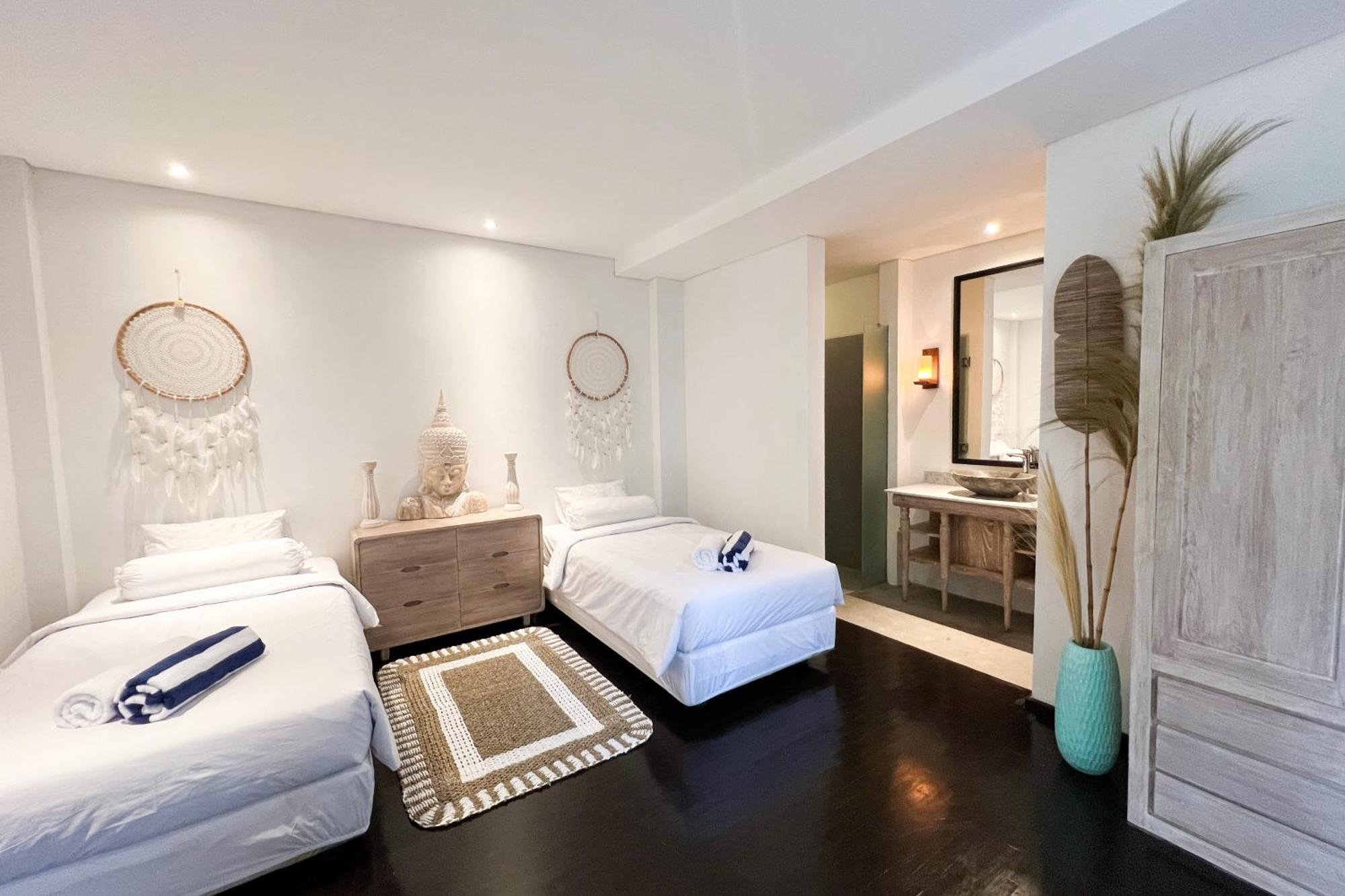 Mana Villas Nusa Dua 努沙杜瓦 客房 照片
